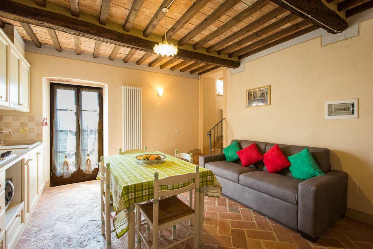 Villa Borgo Pie' Di Gamboi Chianni Exterior foto